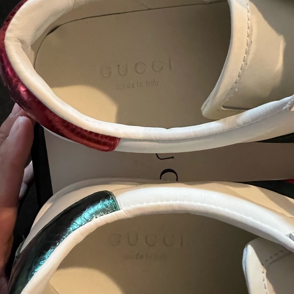 Authentic Gucci shoes - Picture 3 of 7